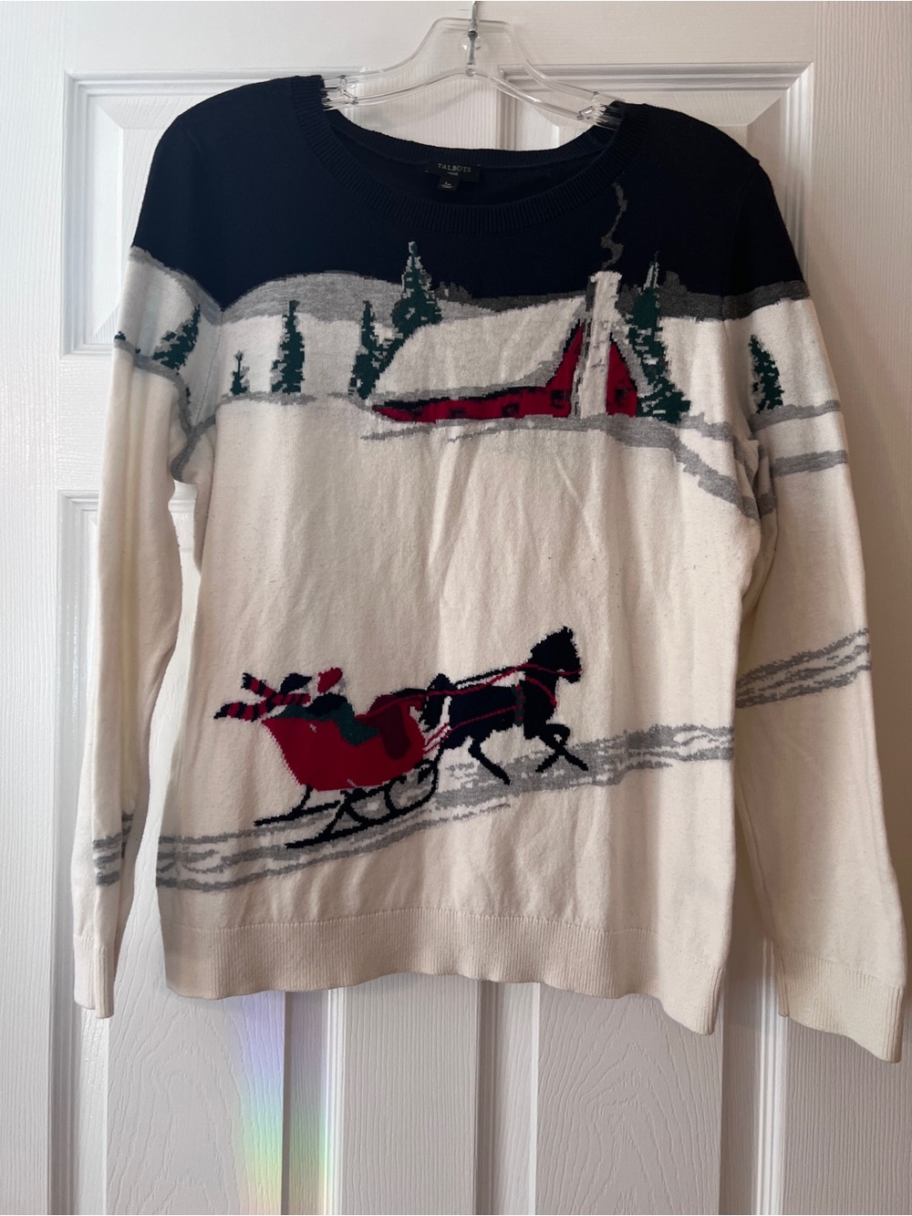 Vintage Talbots Holiday Horse-Drawn Sleigh Knit Sweater - White & Navy